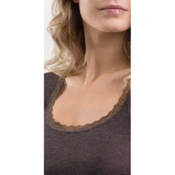 Chemisette Laine Et Soie Col Rond Moretta 13 Chemisette Laine Et Soie Col Rond Moretta -Chantelle Soldes Magasin chemisette laine et soie col rond moretta 5