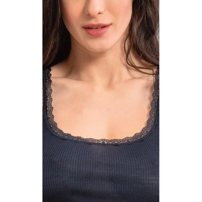 Chemisette Laine Et Soie Col Rond Moretta 7 Chemisette Laine Et Soie Col Rond Moretta – Image 7